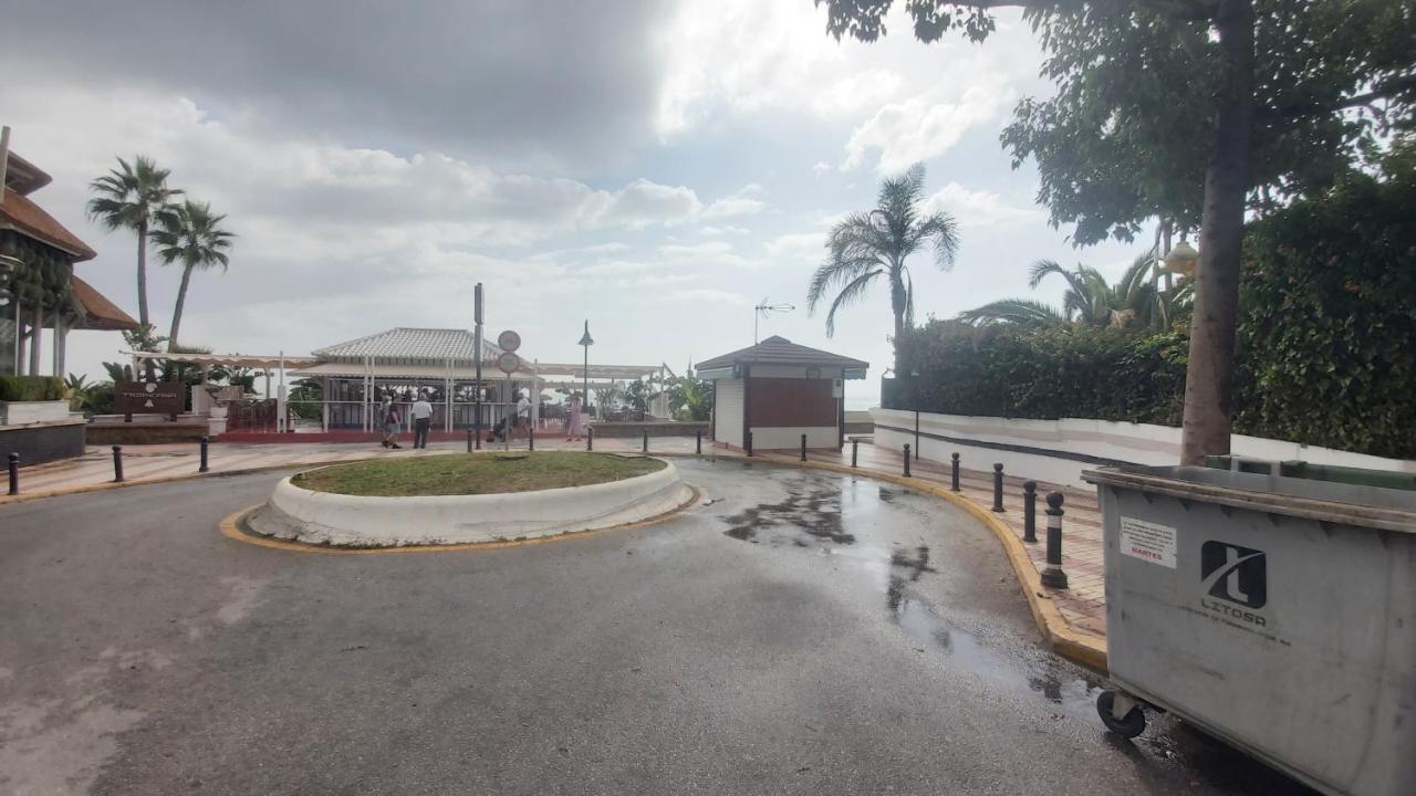 شقة Del Parque Flats Meseta Swimmingpool توريمولينوس المظهر الخارجي الصورة